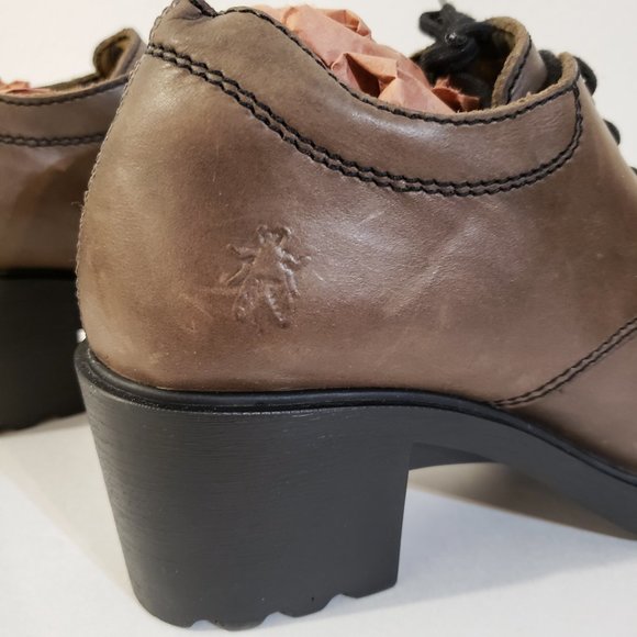 Fly London Shoes Fly London Brown Leather Lace Up Chunky